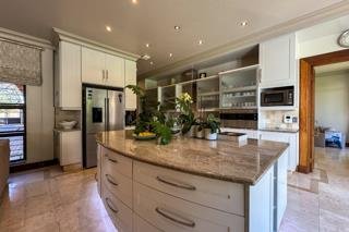 6 Bedroom Property for Sale in Bedfordview Gauteng