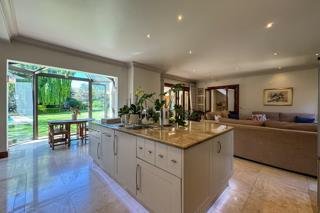 6 Bedroom Property for Sale in Bedfordview Gauteng