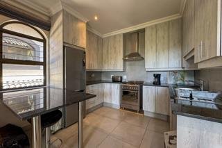 6 Bedroom Property for Sale in Bedfordview Gauteng