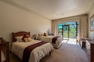 6 Bedroom Property for Sale in Bedfordview Gauteng