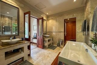6 Bedroom Property for Sale in Bedfordview Gauteng