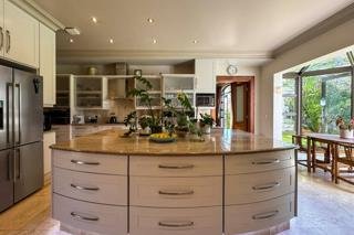 6 Bedroom Property for Sale in Bedfordview Gauteng