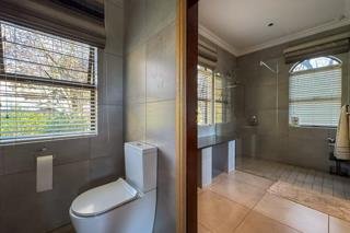6 Bedroom Property for Sale in Bedfordview Gauteng
