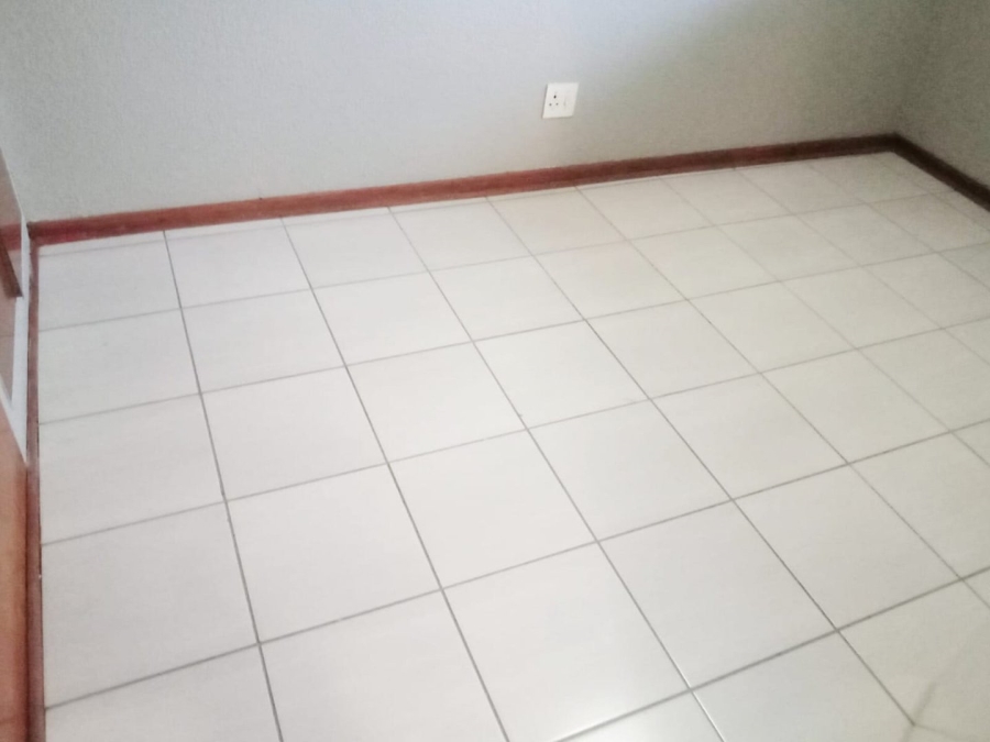 To Let 2 Bedroom Property for Rent in Primrose Gauteng