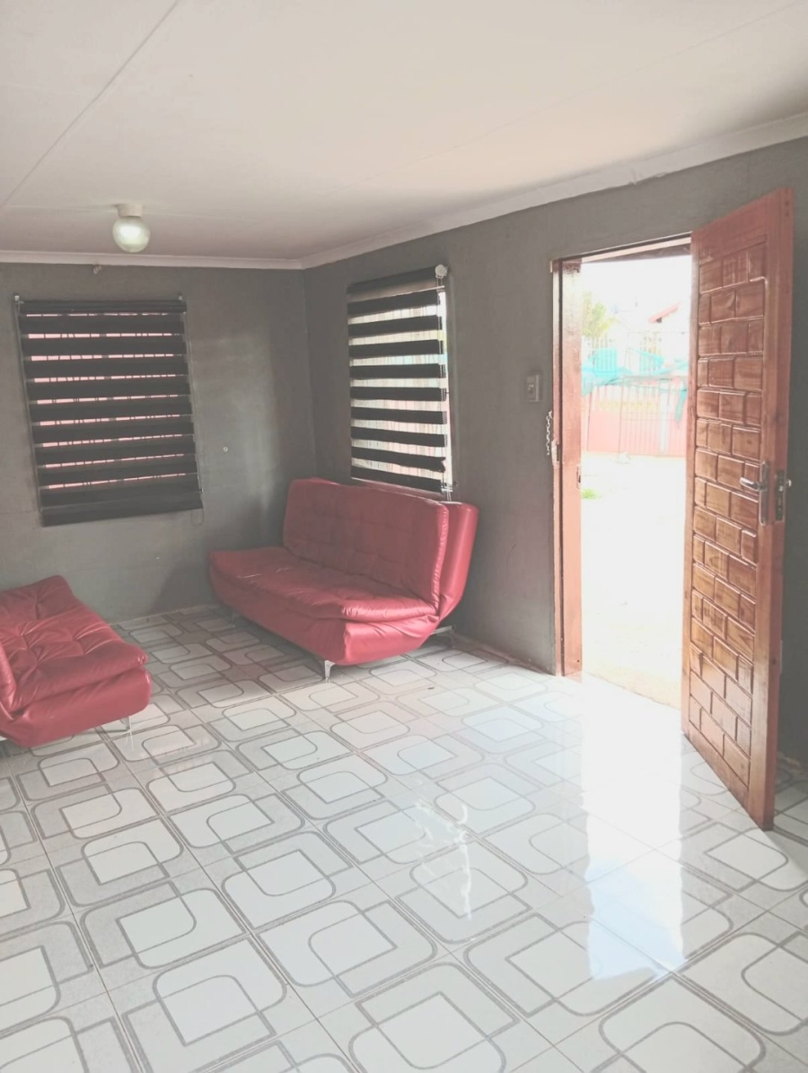 3 Bedroom Property for Sale in Lenasia Ext 13 Gauteng