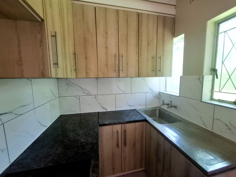 To Let 1 Bedroom Property for Rent in Lynnwood Glen Gauteng