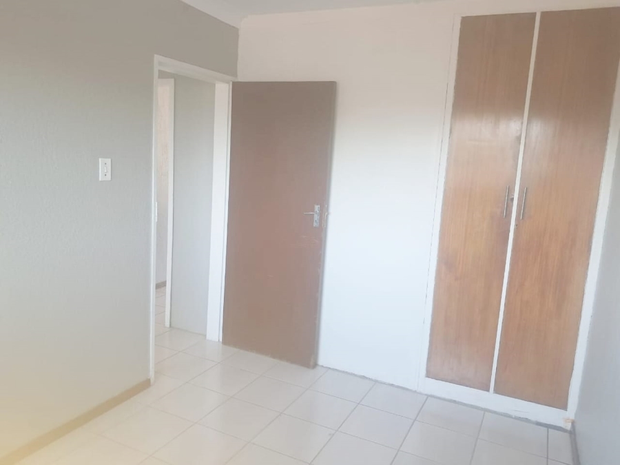 To Let 2 Bedroom Property for Rent in Primrose Gauteng