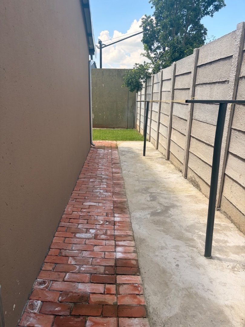 To Let 3 Bedroom Property for Rent in Jatniel Gauteng