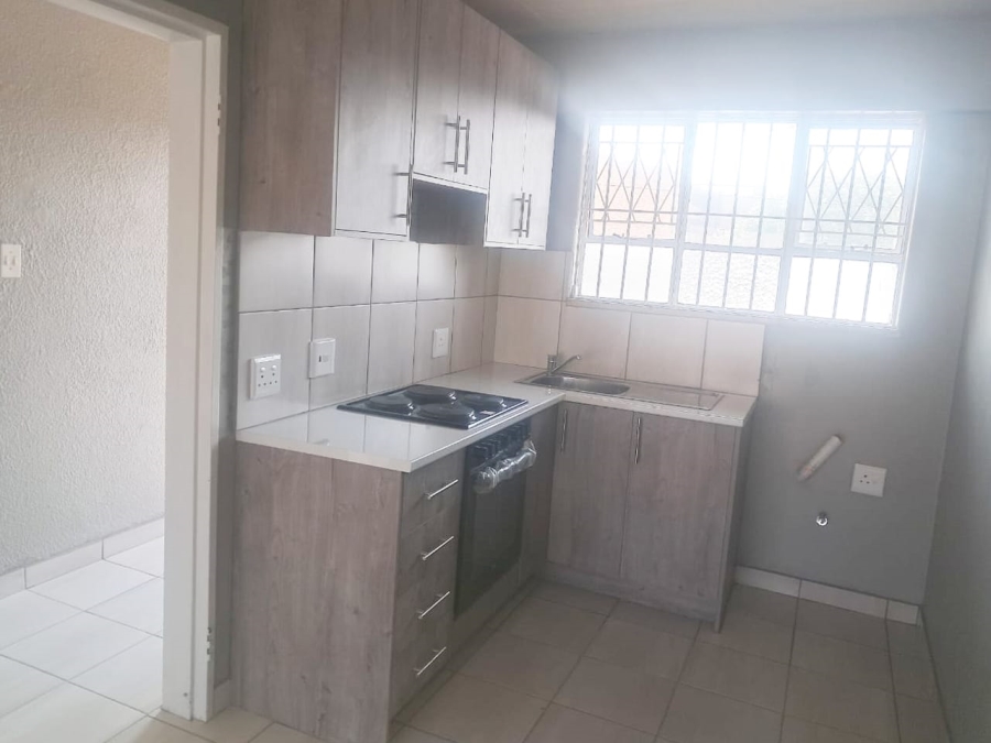 To Let 2 Bedroom Property for Rent in Primrose Gauteng