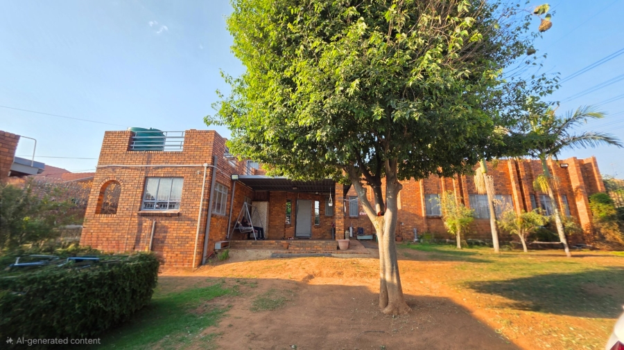 4 Bedroom Property for Sale in Laudium Gauteng