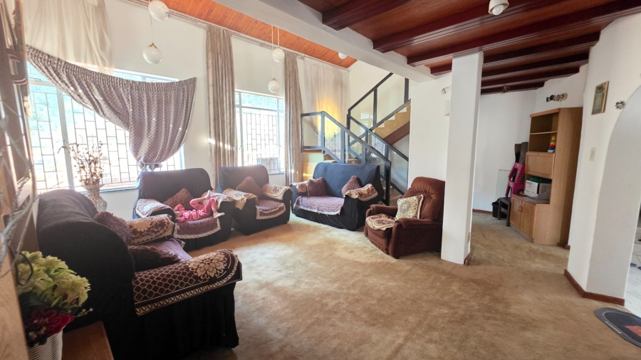 4 Bedroom Property for Sale in Laudium Gauteng