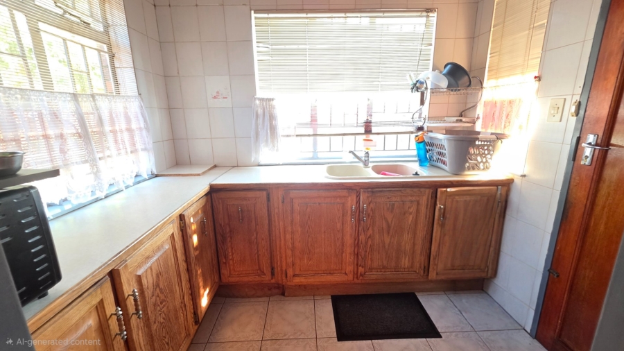 4 Bedroom Property for Sale in Laudium Gauteng
