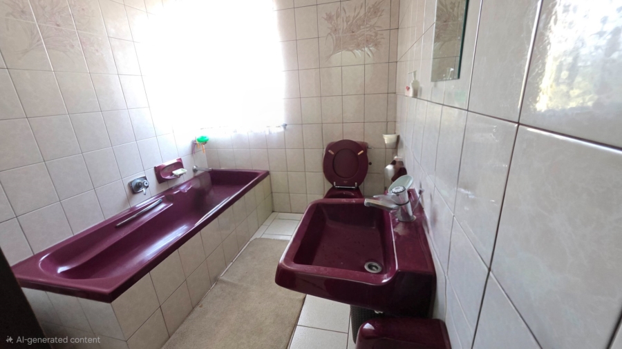4 Bedroom Property for Sale in Laudium Gauteng