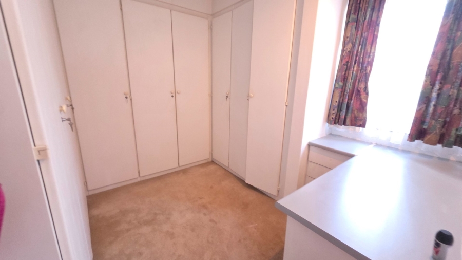 4 Bedroom Property for Sale in Laudium Gauteng