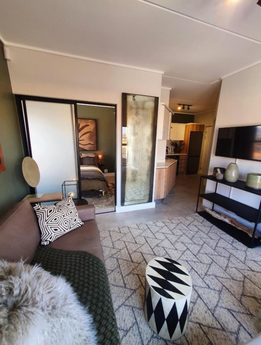 To Let 1 Bedroom Property for Rent in Waterfall Gauteng