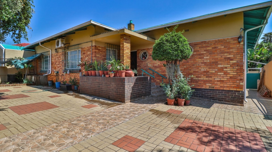  Bedroom Property for Sale in Malvern East Gauteng