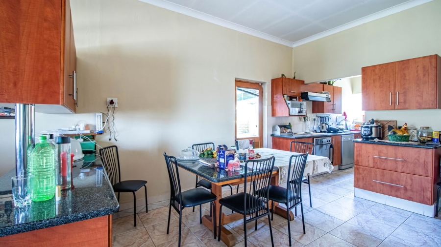  Bedroom Property for Sale in Malvern East Gauteng
