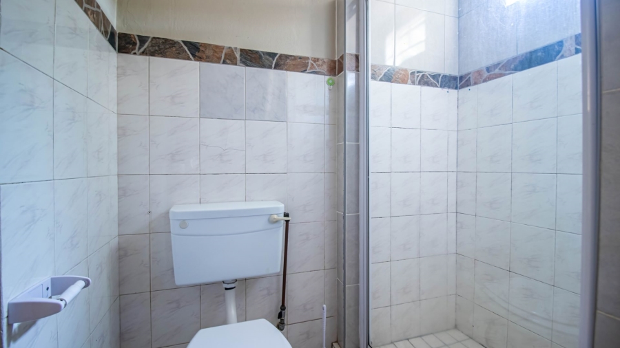  Bedroom Property for Sale in Malvern East Gauteng