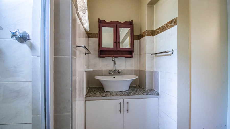  Bedroom Property for Sale in Malvern East Gauteng