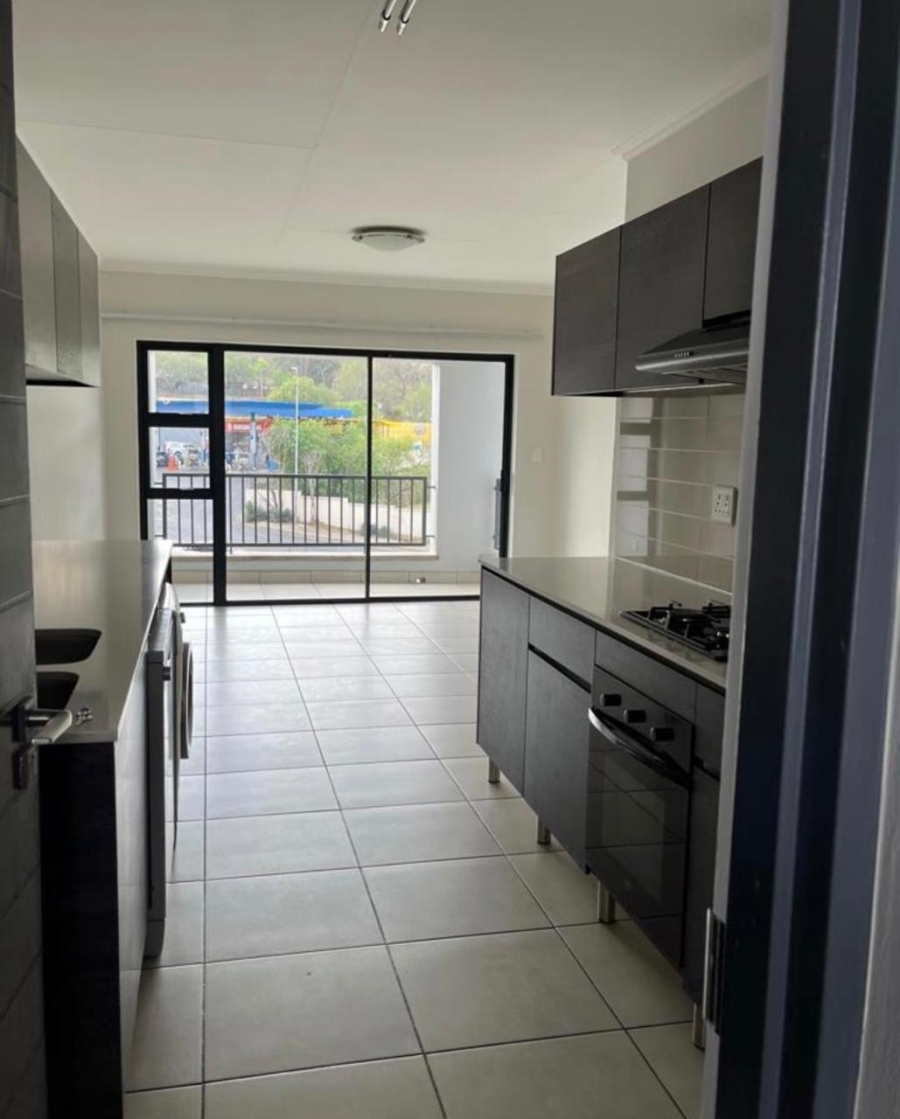 To Let  Bedroom Property for Rent in Olivedale Gauteng