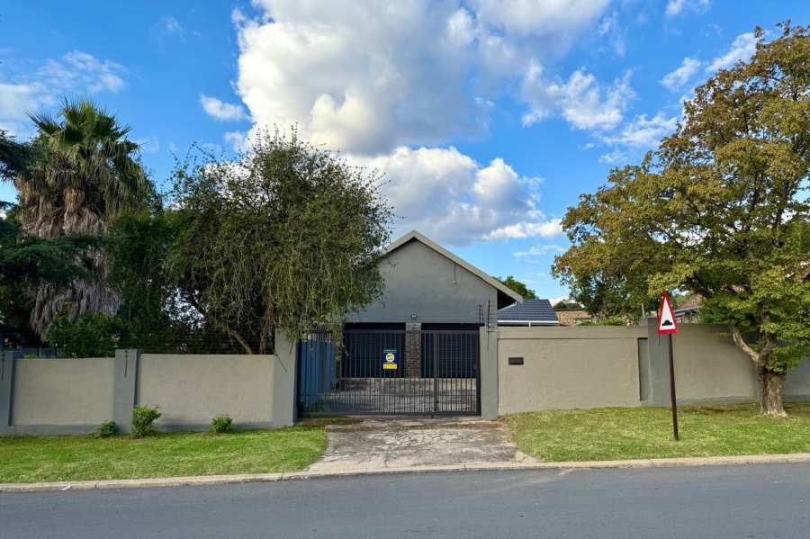 4 Bedroom Property for Sale in Norkem Park Gauteng