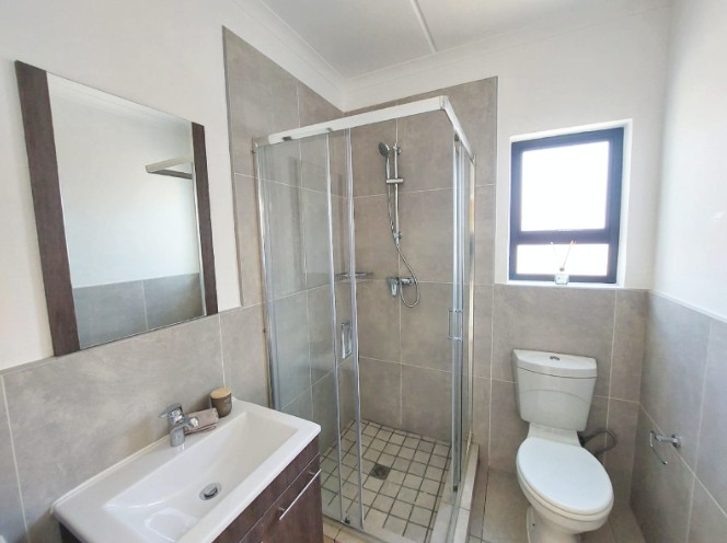 2 Bedroom Property for Sale in North Riding Gauteng