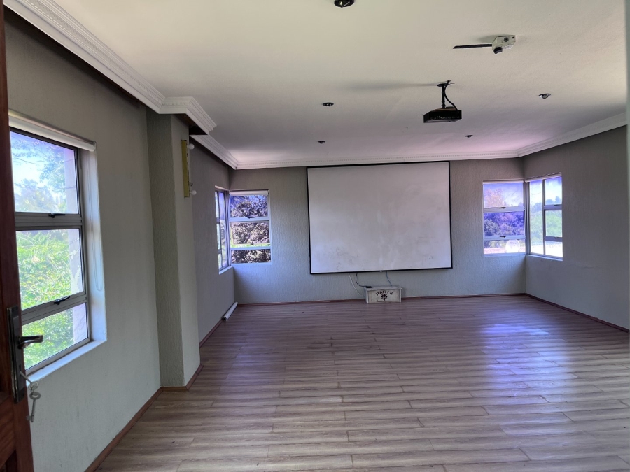 5 Bedroom Property for Sale in Vanderbijlpark SW 5 Gauteng