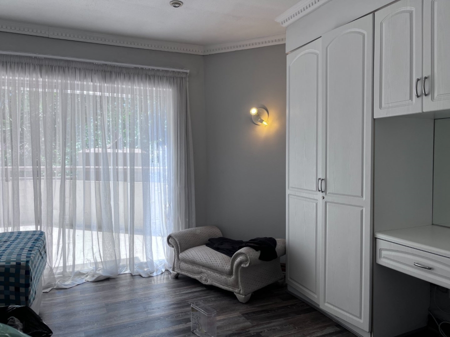 5 Bedroom Property for Sale in Vanderbijlpark SW 5 Gauteng