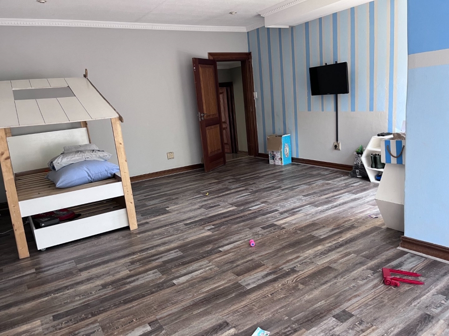 5 Bedroom Property for Sale in Vanderbijlpark SW 5 Gauteng