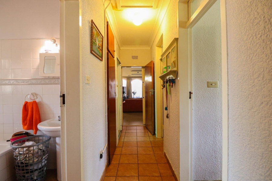 3 Bedroom Property for Sale in Bonaero Park Gauteng