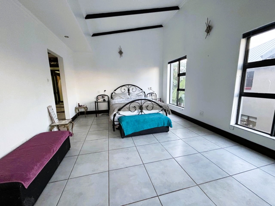 4 Bedroom Property for Sale in Midstream Estate Gauteng