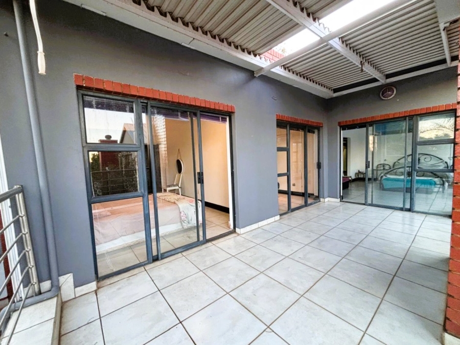 4 Bedroom Property for Sale in Midstream Estate Gauteng