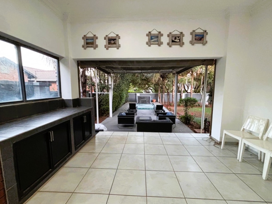 4 Bedroom Property for Sale in Midstream Estate Gauteng