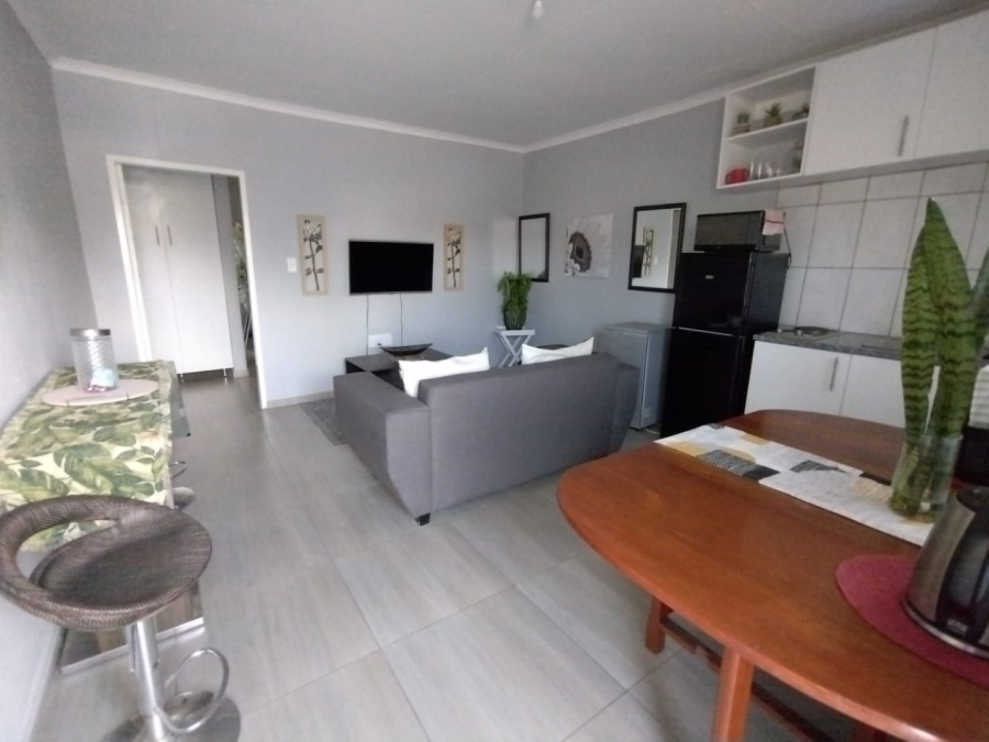 To Let 1 Bedroom Property for Rent in Kensington Gauteng