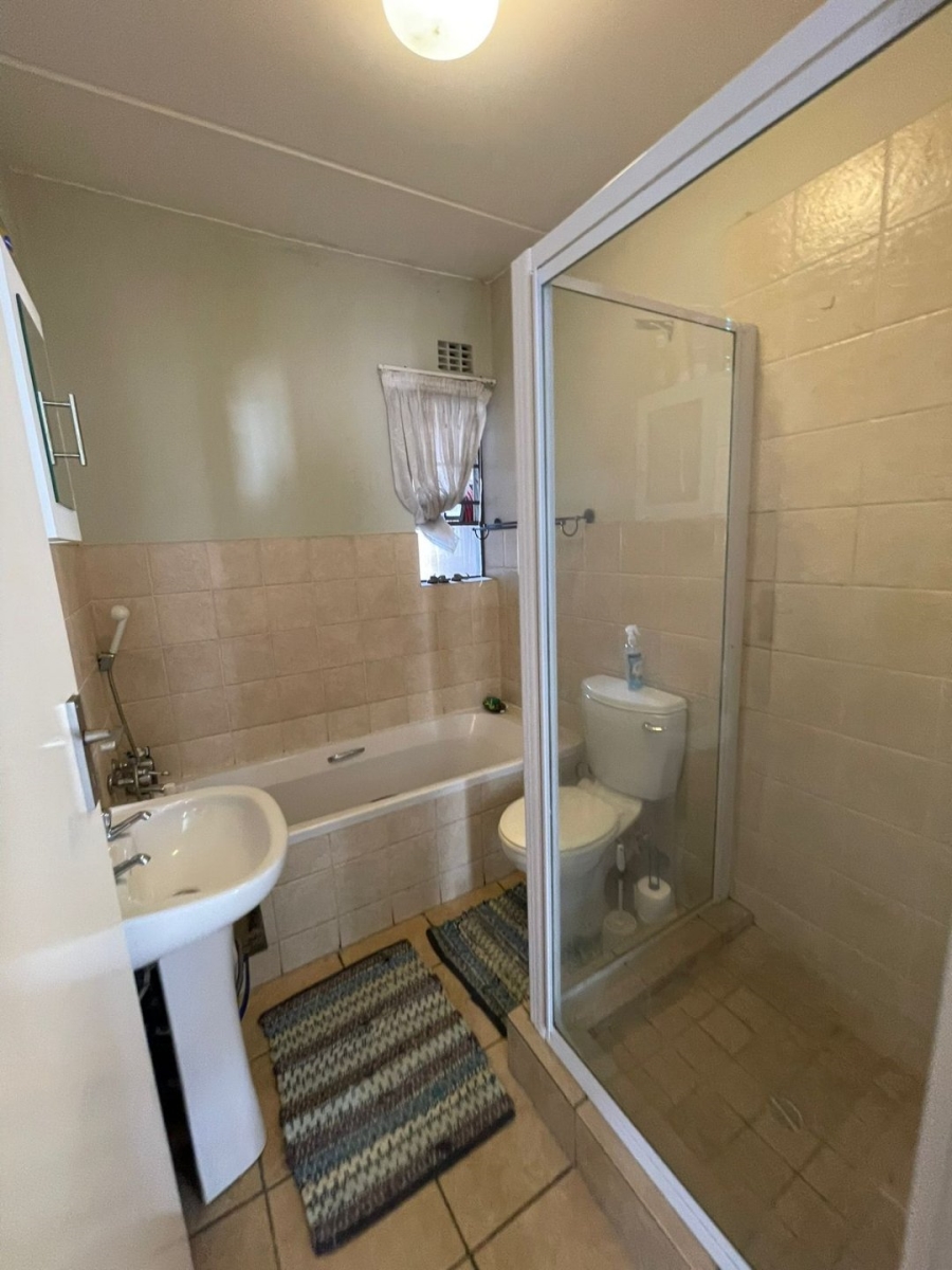 To Let 2 Bedroom Property for Rent in Jansenpark Gauteng