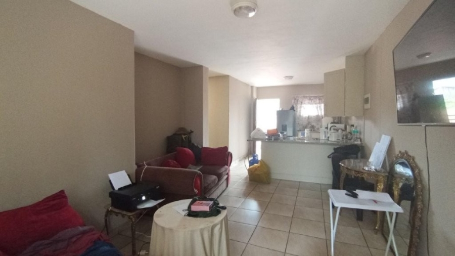 2 Bedroom Property for Sale in Annlin-wes Gauteng