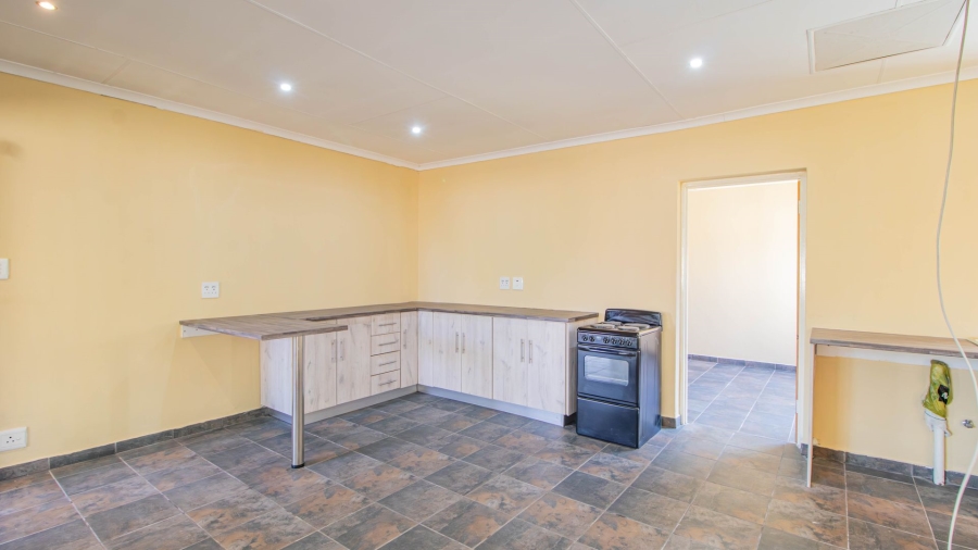 4 Bedroom Property for Sale in Bonaero Park Gauteng