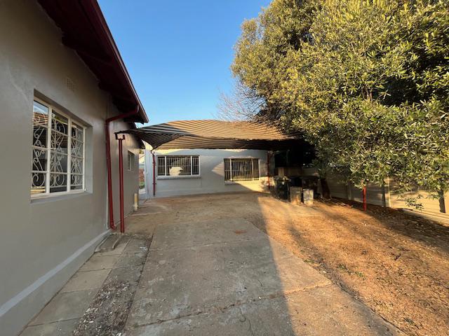 To Let 3 Bedroom Property for Rent in Ferndale Gauteng