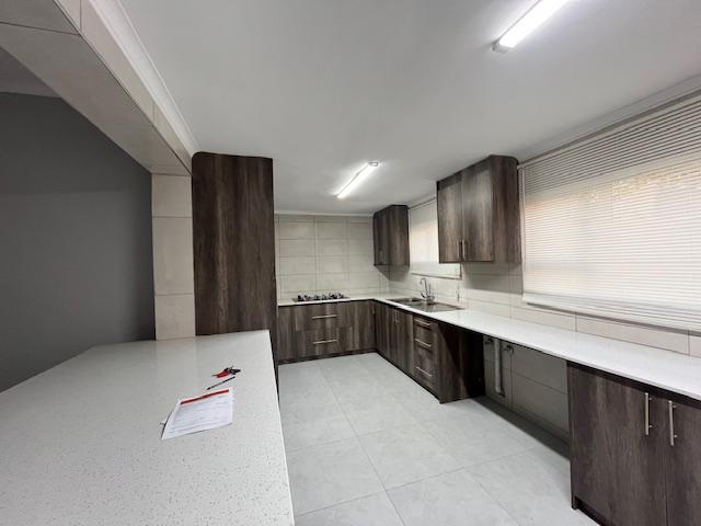 To Let 3 Bedroom Property for Rent in Ferndale Gauteng