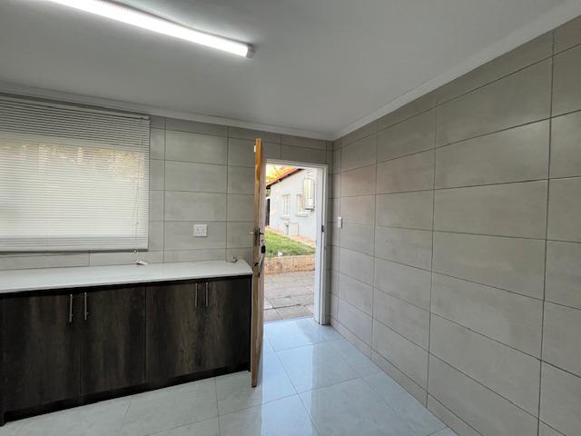 To Let 3 Bedroom Property for Rent in Ferndale Gauteng