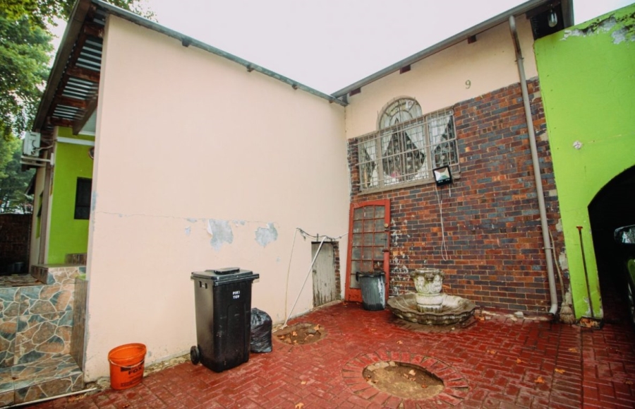 4 Bedroom Property for Sale in Bezuidenhout Valley Gauteng