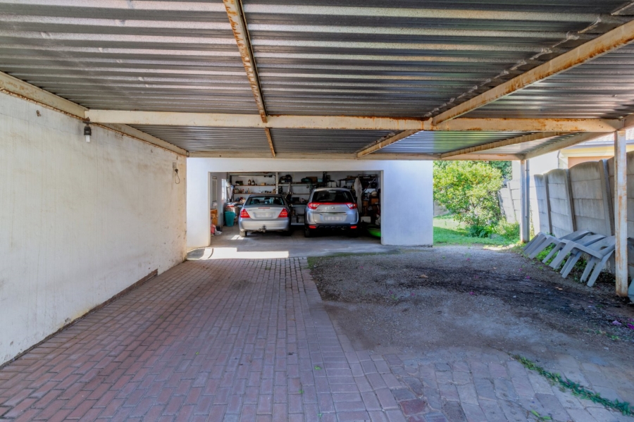 3 Bedroom Property for Sale in Brackendowns Gauteng