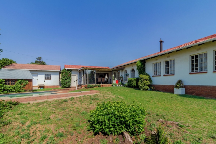 3 Bedroom Property for Sale in Brackendowns Gauteng