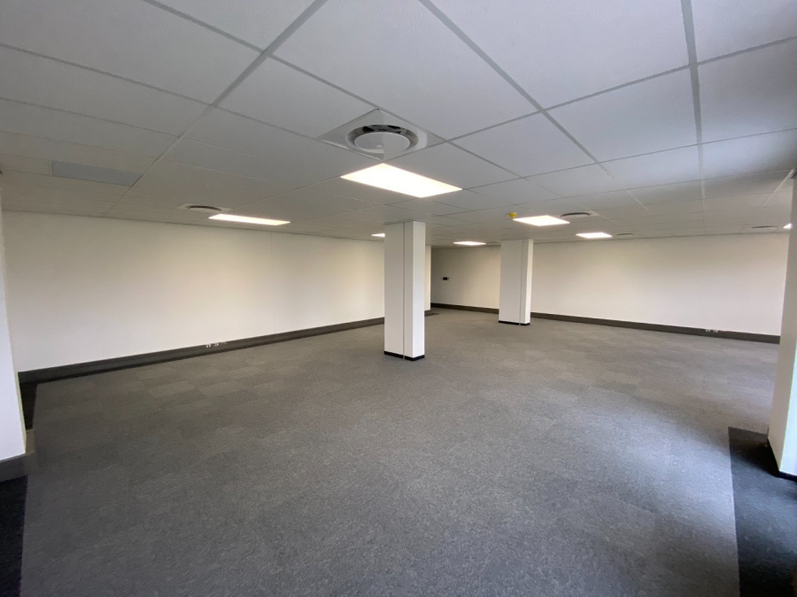 To Let commercial Property for Rent in Die Hoewes Gauteng