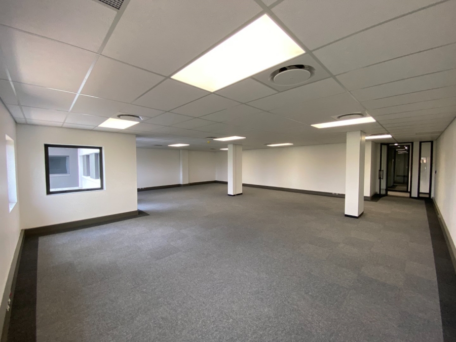 To Let commercial Property for Rent in Die Hoewes Gauteng