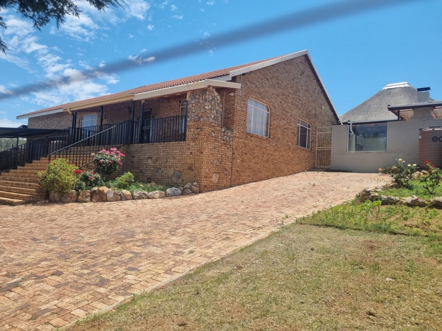 3 Bedroom Property for Sale in Vaaloewer Gauteng