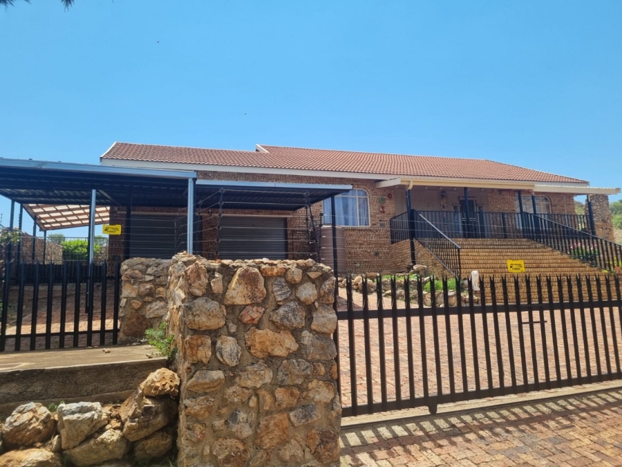 3 Bedroom Property for Sale in Vaaloewer Gauteng