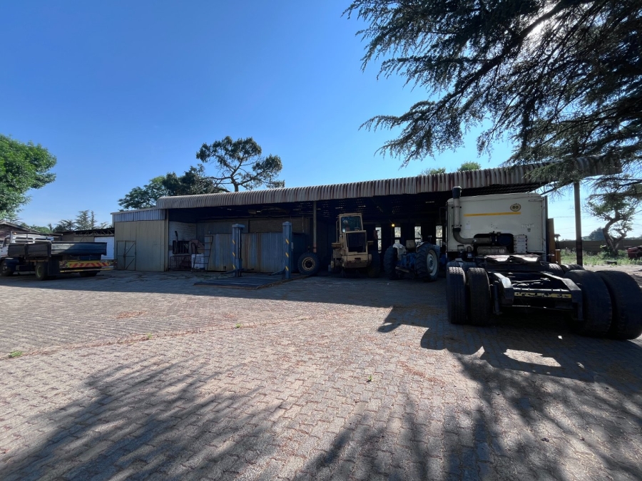 Commercial Property for Sale in Theoville Gauteng