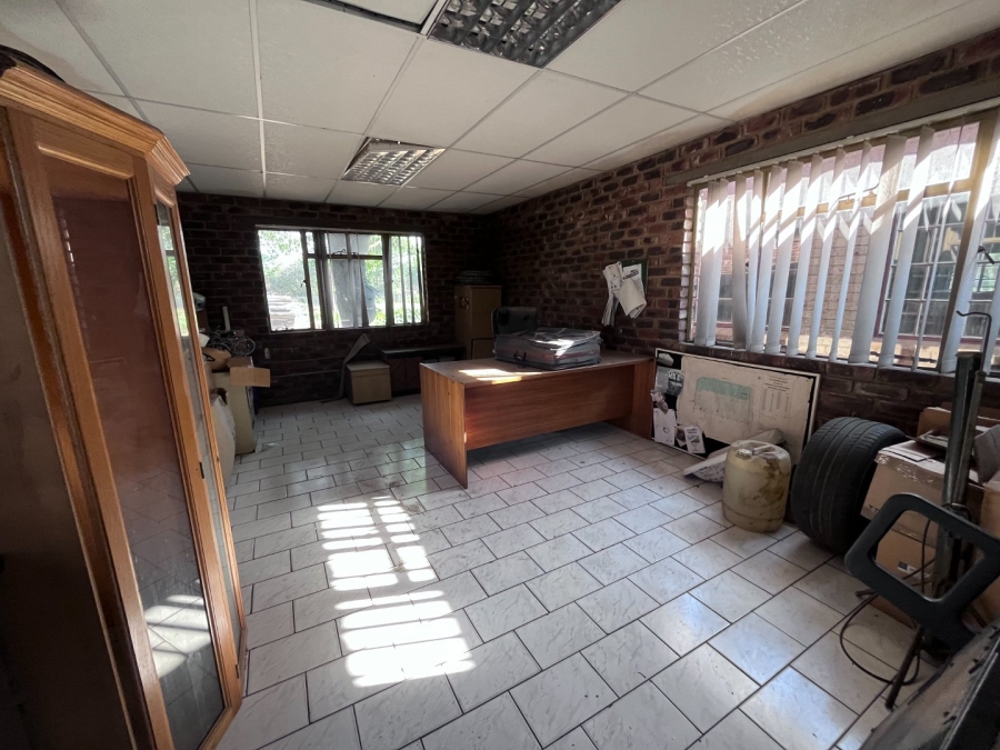 Commercial Property for Sale in Theoville Gauteng
