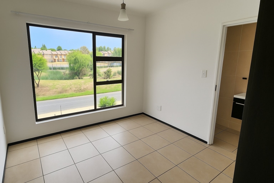 2 Bedroom Property for Sale in Noordwyk Gauteng